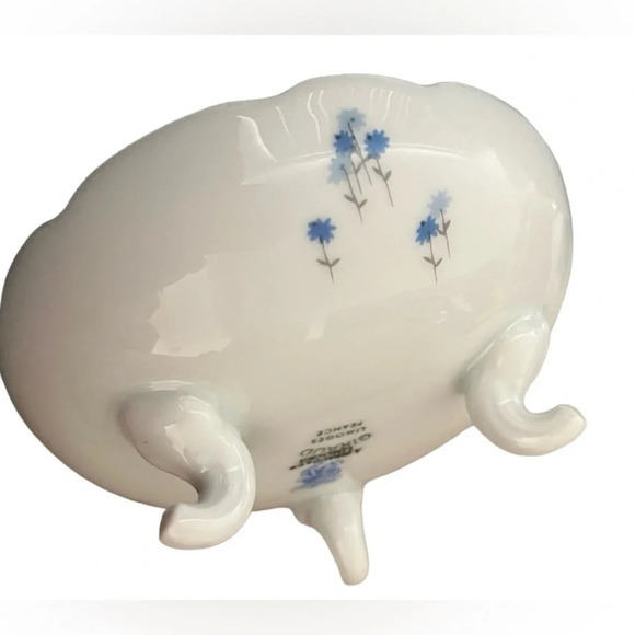 Vintage Giraud Limoges France footed dish with scalloped edges - Picture 2 of 4